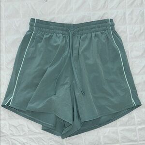 Lululemon Court Rival Shorts